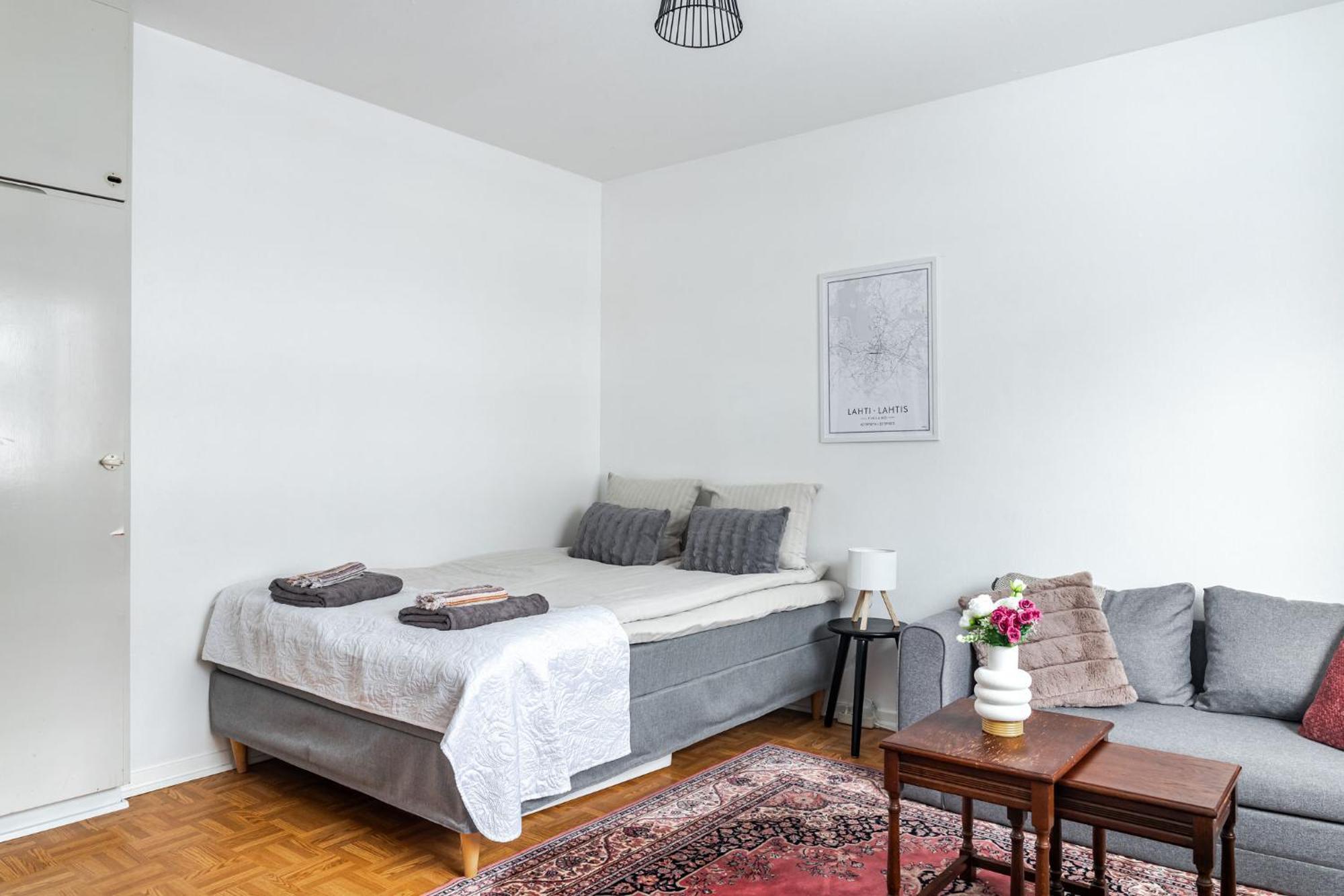 Near Center And Isku-arena With Free Parking Apartamento