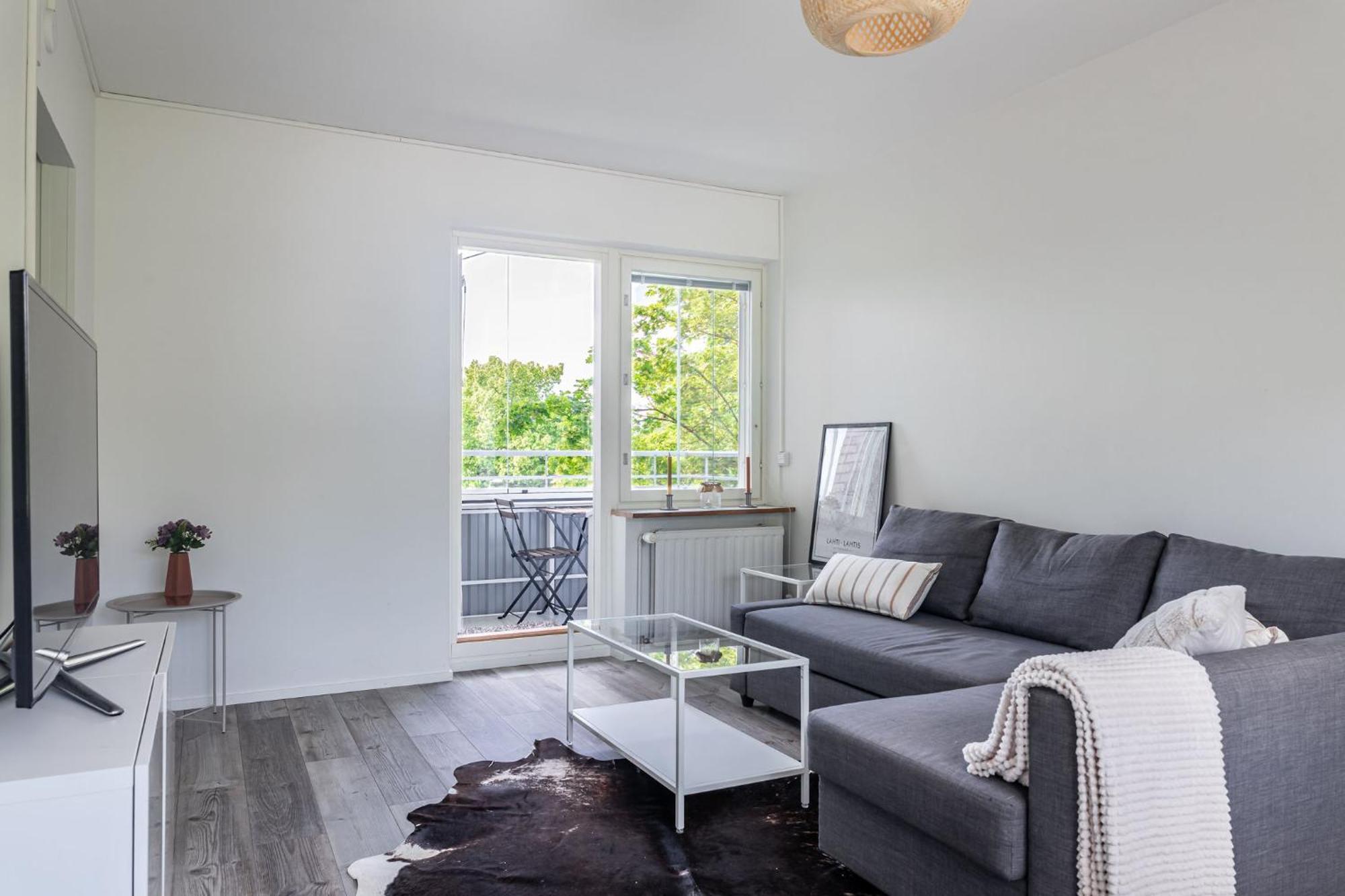 Near Center And Isku-arena With Free Parking Appartement *